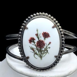 🌺LARGE Vintage Porcelain Bracelet
